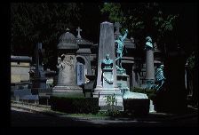 lachaise56